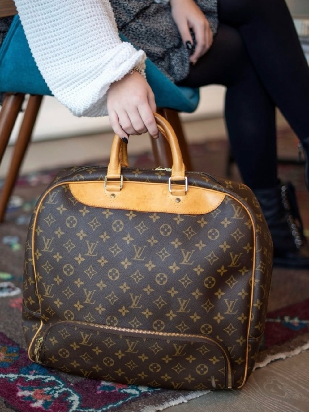 Authentic Louis Vuitton Evasion MM travel weekend bag vintage